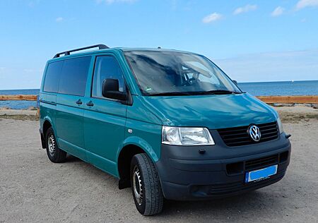 VW T5 Transporter Volkswagen - HU neu + Ausbau + 9 Sitze