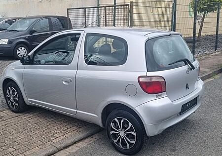 Toyota Yaris Hu 06 2027