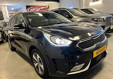 Kia Niro 1.6 GDi Hybrid Navi Leder Clima Bj-18 EURO-