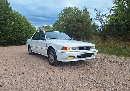Mitsubishi Galant