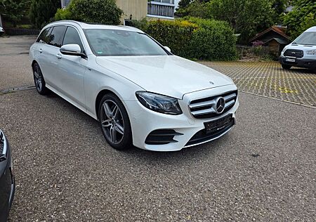 Mercedes-Benz E 200 E -Klasse T-Modell 4Matic AMG-Line