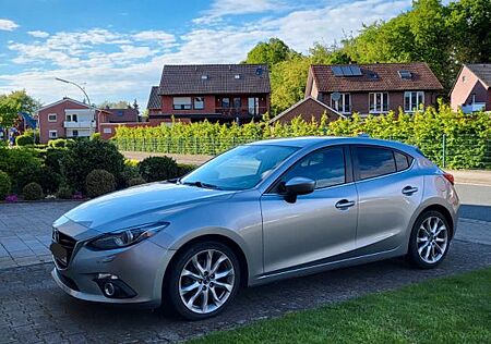 Mazda 3 2.2 SKYACTIV-D 150 Sports-Line Auto Sports...