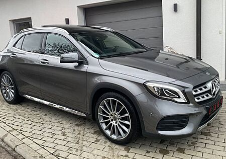 Mercedes-Benz GLA 250 4MATIC DCT -