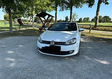 VW Golf Volkswagen 1.4 TSI 90 kW Exclusive Cabriolet Exclusive