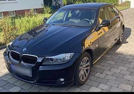 BMW 320d -