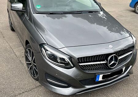 Mercedes-Benz B 220 d DCT Urban Urban