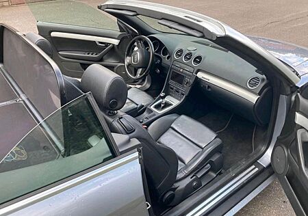 Audi A4 3.0 TDI (DPF) quattro Cabriolet -