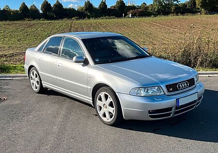Audi S4 2.7 quattro*1. HAND*ORIG. ZUSTAND*SAMMLER FZG
