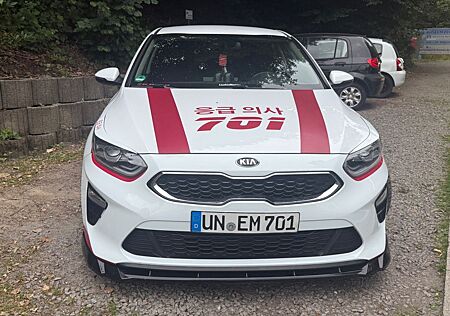 Kia Cee'd / Ceed 1.5 T-GDI Spirit Spirit
