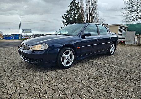 Ford Mondeo 2.5 V6 Ghia Auto Ghia