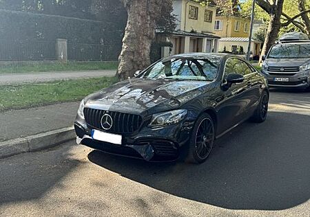Mercedes-Benz E 300 AMG Multibeam, Standheizung, Autom. etc.