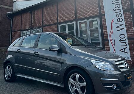 Mercedes-Benz B 180 *Navi*Sitzheizung*PDC*Garantie*Top Zustand