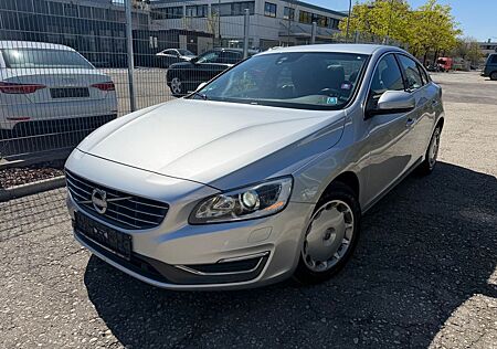 Volvo S60 Lim. Summum