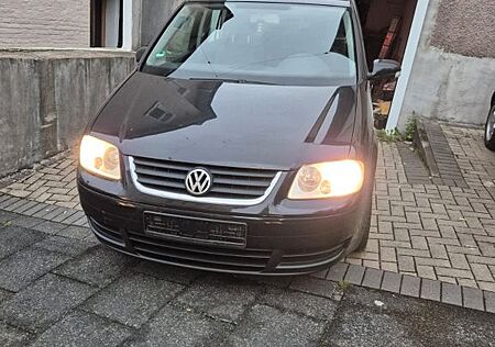 VW Touran Volkswagen 2.0 TDI Highline Highline