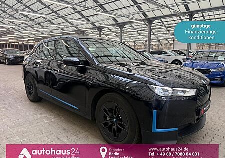 BMW iX xDrive40 76,6 kWh|Kamera|Sitzhzg
