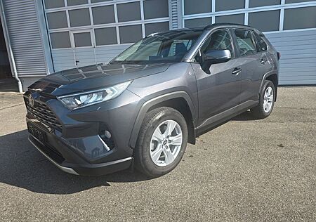 Toyota RAV 4 RAV4 4x2 Comfort, ACC,Benziner, Garantie