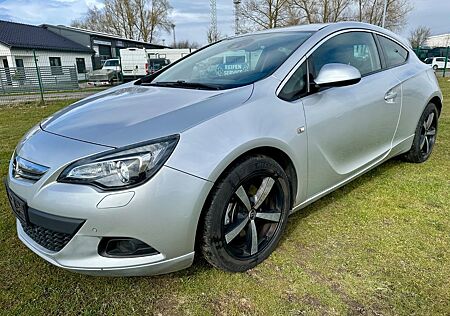 Opel Astra J GTC Innovation