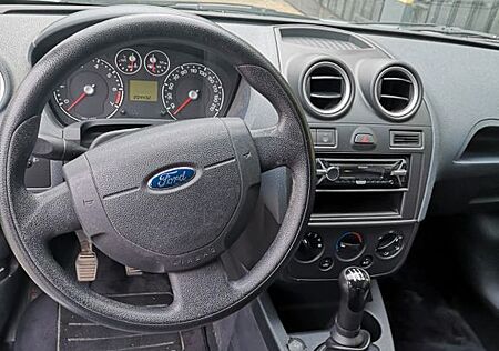 Ford Fiesta 1,4 16V Ambiente Ambiente