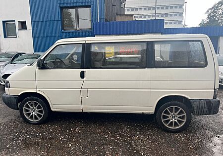 VW T4 Kombi Volkswagen - 2,4 DIESEL