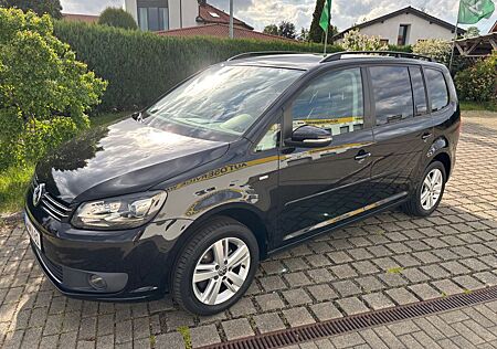 VW Touran Volkswagen 1.6 TDI MATCH Zahnriemen neu