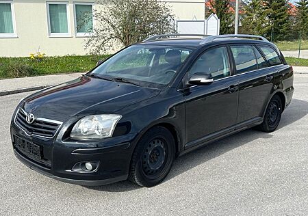 Toyota Avensis Kombi 1.8 Sol