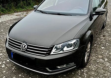 VW Passat Variant Volkswagen 2.0 TDI Comfortline BMT Varia...