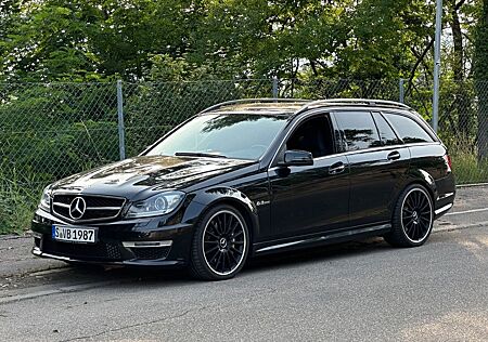 Mercedes-Benz C 63 AMG T -Modell Kombi