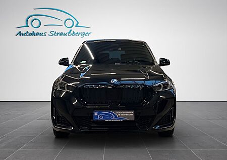 BMW iX1 30 xDr M Sport AHK ACC RFK QI KZU adapt.LED
