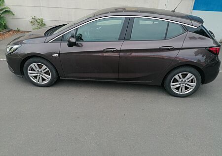 Opel Astra 1.6 Diesel CDTI , AHK, Kamera, Fahrschule