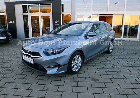 Kia Cee'd Sportswagon Ceed SW 1.5T DCT Vision / Komfort+