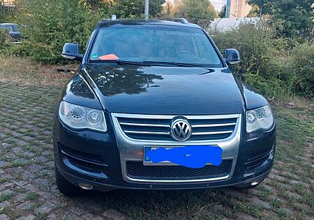 VW Touareg Volkswagen 3.0 V6 TDI Individual Individual