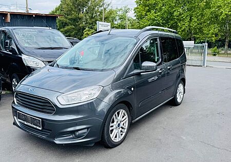 Ford Tourneo Courier Titanium EUR6/109TKM/SHZ/KLIMA/