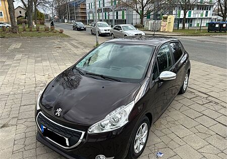 Peugeot 208 1.2 Active PureTech 82 Active