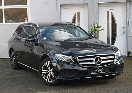 Mercedes-Benz E 220 E220d T-Modell 4Matic *Multibeam*AHK*Kamera*Navi