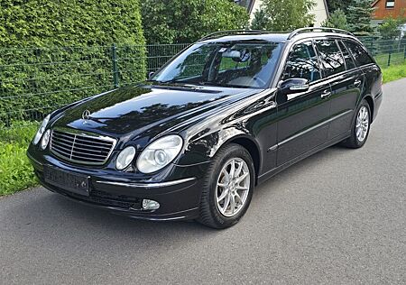 Mercedes-Benz E 240 T AVANTGARDE Avantgarde TÜV bis 08.2027