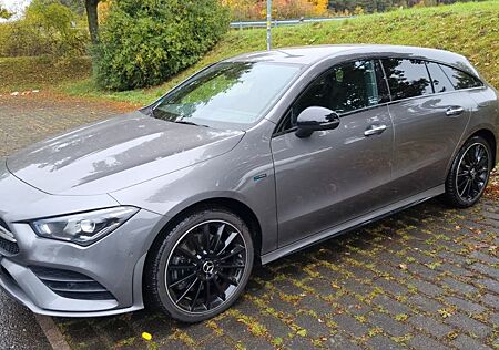 Mercedes-Benz CLA 250 Shooting Brake CLA 250 SB CLA 250e/ AMG/ Edition/ AHK/ Bur/19"