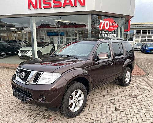 Nissan Pathfinder 2.5 dCi SE