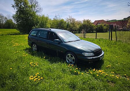 Opel Omega 3.0 MV6 MV6