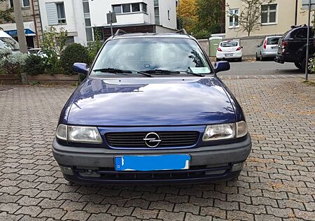 Opel Astra F Caravan Tüv 10-2027 1. Hand