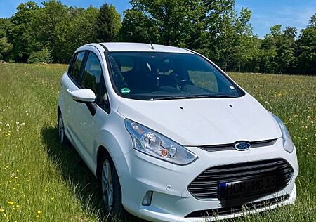 Ford B-Max 1,0 EcoBoost 74kW m. Anhängerkupplung