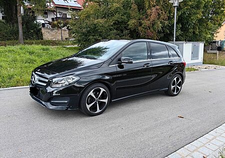 Mercedes-Benz B 200 d Style Style