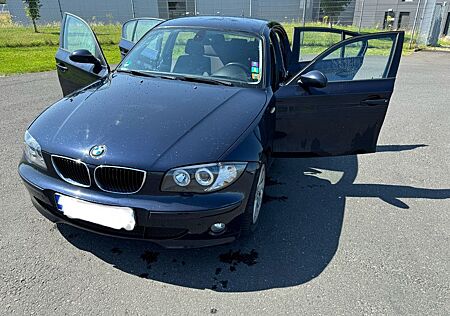 BMW 116i *8-fach Bereifung* *Sitzheizung* etc.