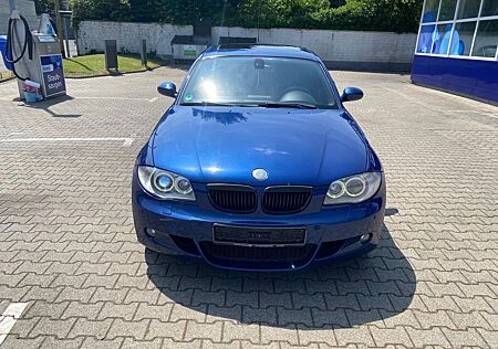 BMW 120i -