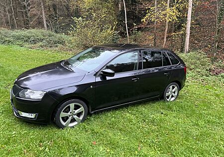 Skoda Rapid 1.2 TSI Ambition Spaceback Ambition