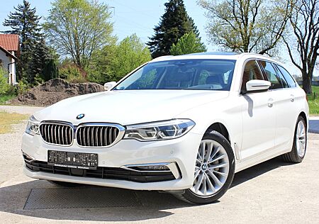 BMW 530i xDrive Touring Aut. Luxury Line Pano Standh