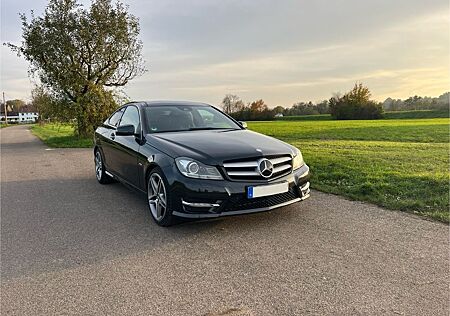 Mercedes-Benz C 350 Coupé