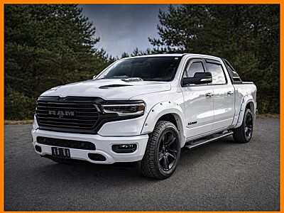Dodge RAM 1500 Laramie 5.7Hemi 4x4 Long Bed