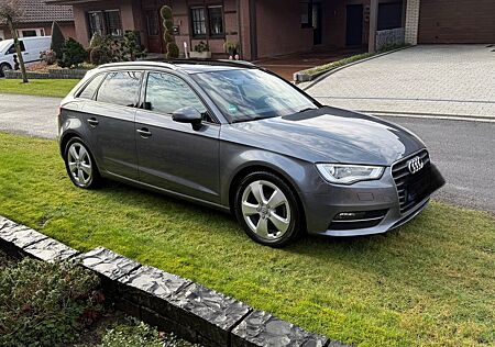 Audi A3 2.0 TDI clean diesel Ambiente Sportback A...
