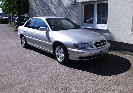 Opel Omega 2.2 16V Edition Edition