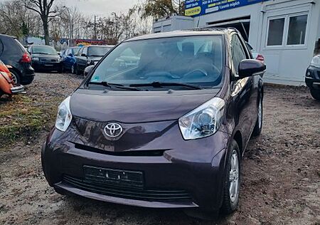 Toyota iQ Basis. 1.Hand